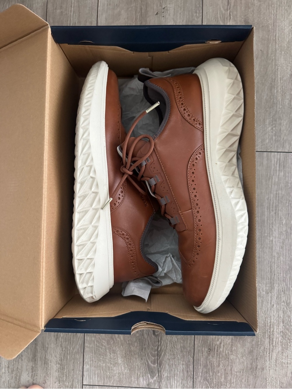 Cole Haan Men’s Brown Leather Sneakers with Cream Sole - Picture 6 of 7